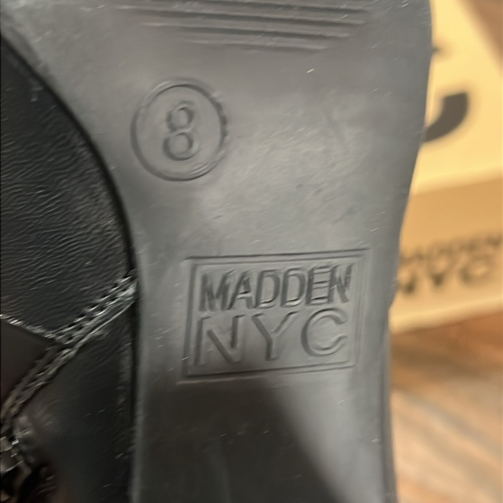 NWB MADDEN NYC BOOTIES - Picture 5 of 9